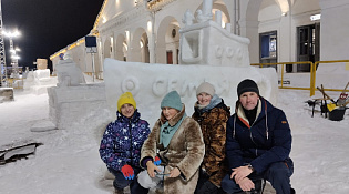 Волгореченская команда на областном фестивале-конкурсе снежно-ледовых скульптур «Кострома – зимняя сказка»